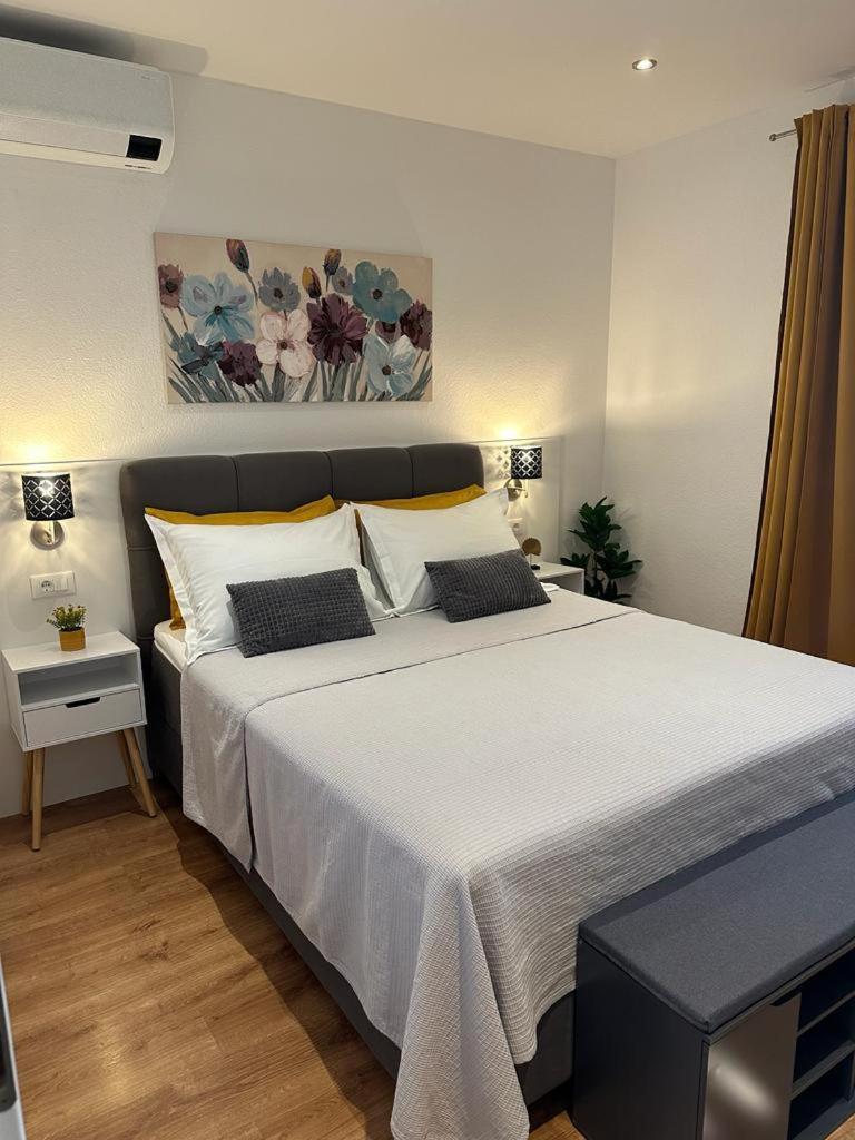 Apartmani Vice Brela Eksteriør billede